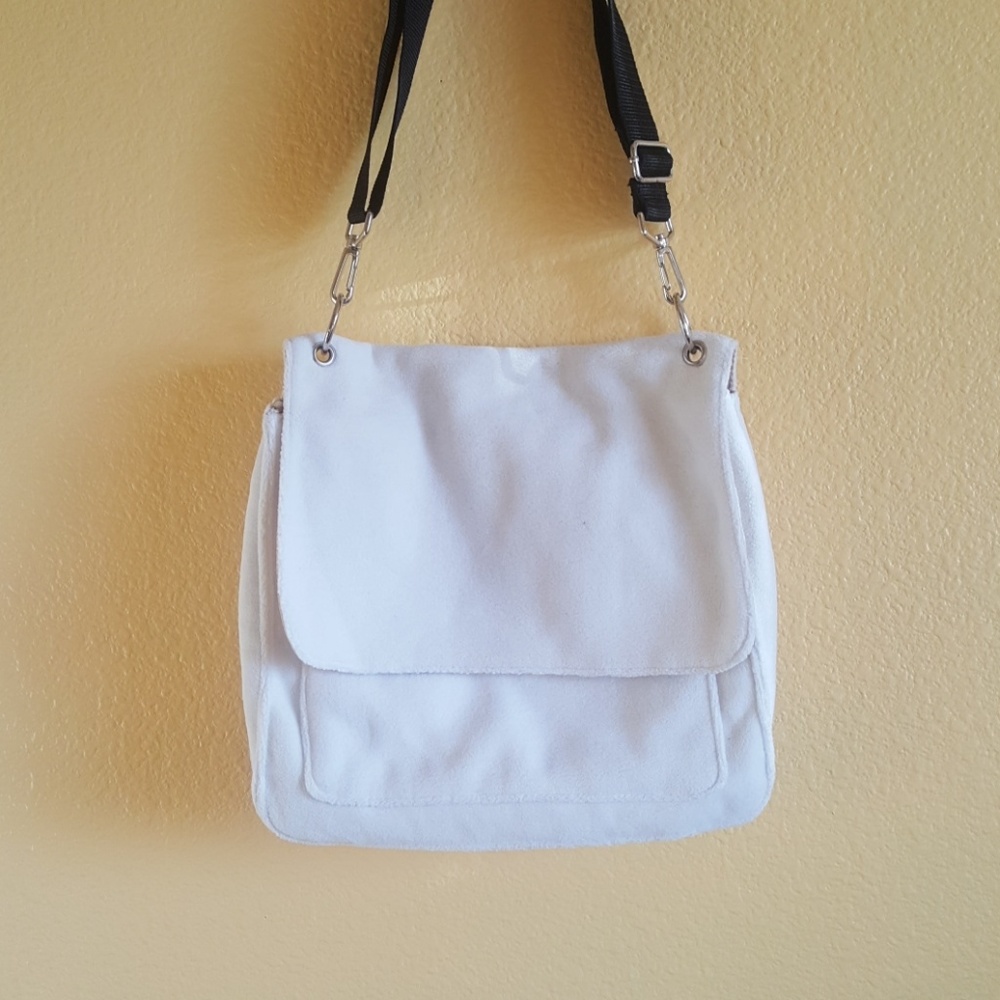 Old navy bag